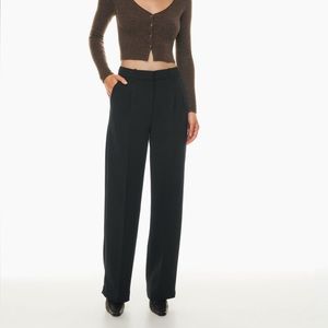 NWT Aritzia Wilfred Effortless Pant
